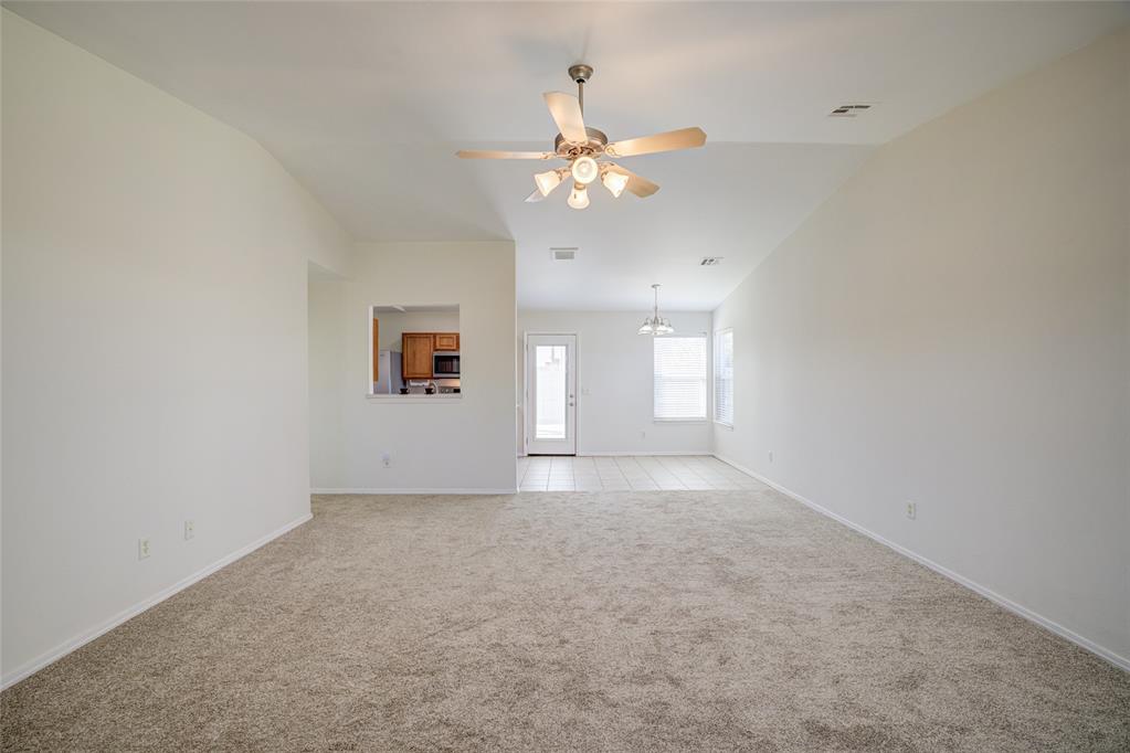 524 English Elm Lane Property Photo 8
