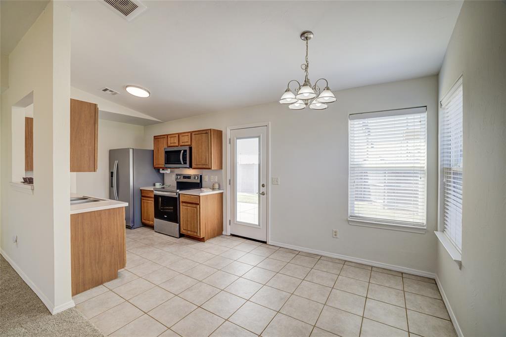524 English Elm Lane Property Photo 12