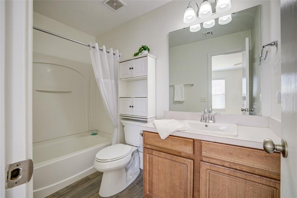524 English Elm Lane Property Photo 24