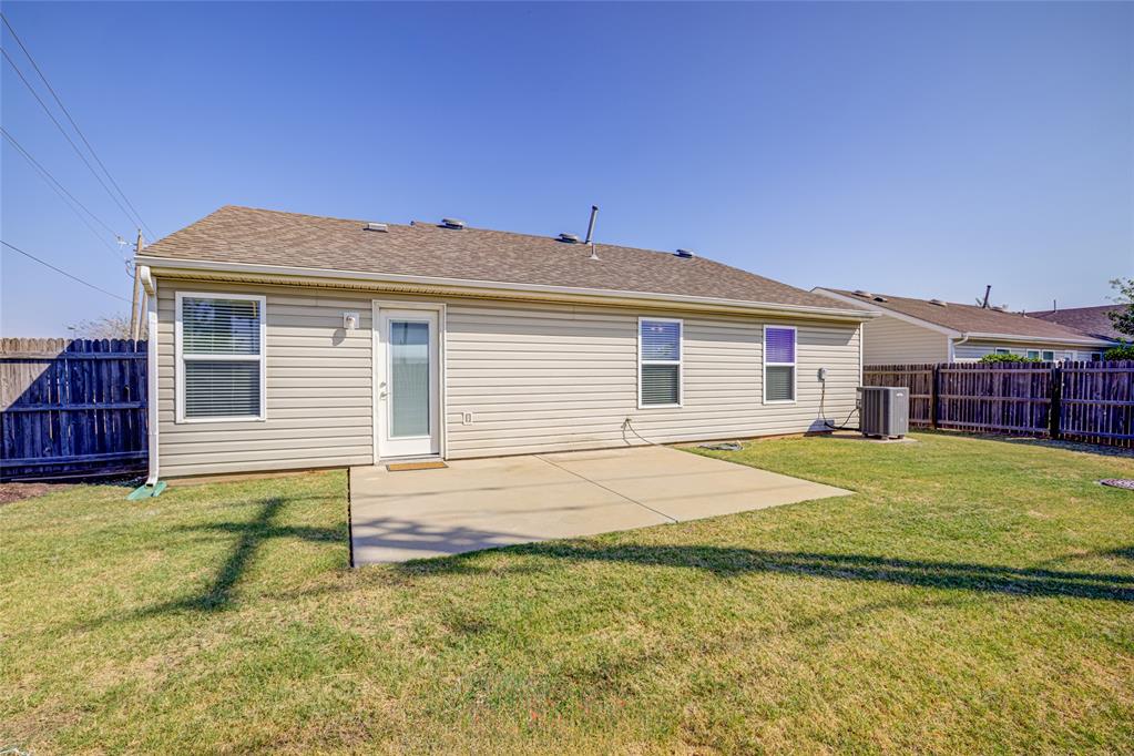 524 English Elm Lane Property Photo 32