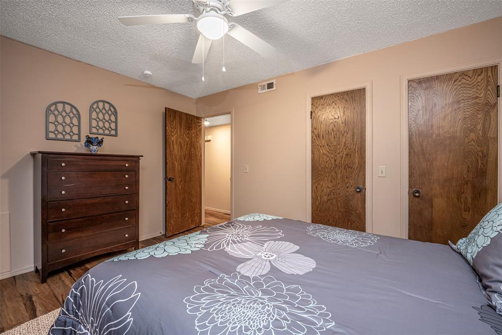 11307 N May Avenue D Property Photo 17