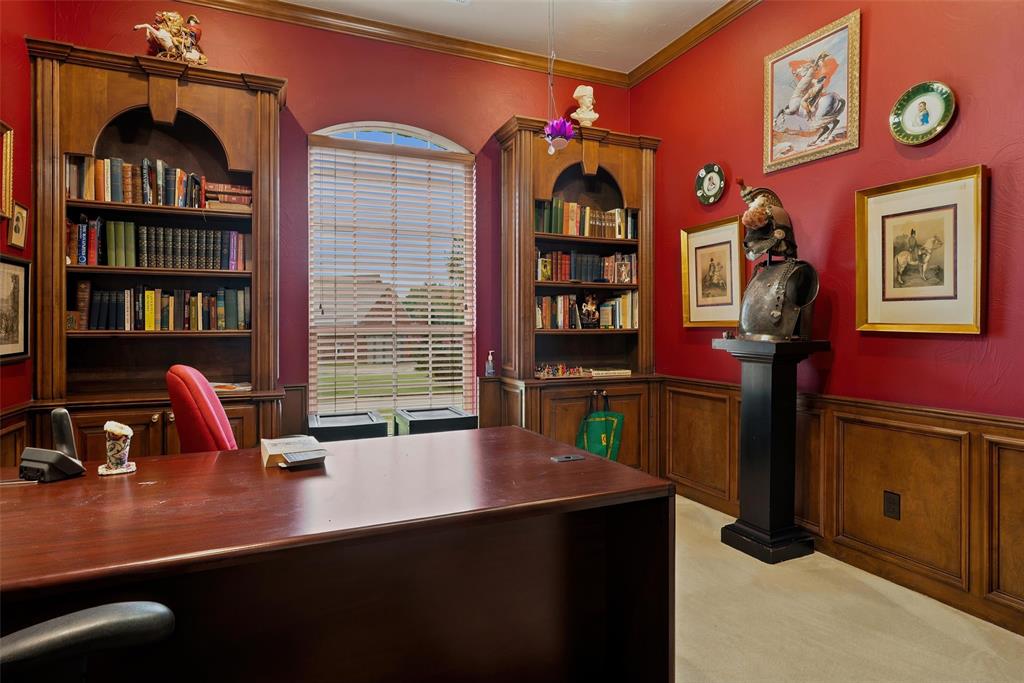 3008 Viewmont Court Property Photo 6