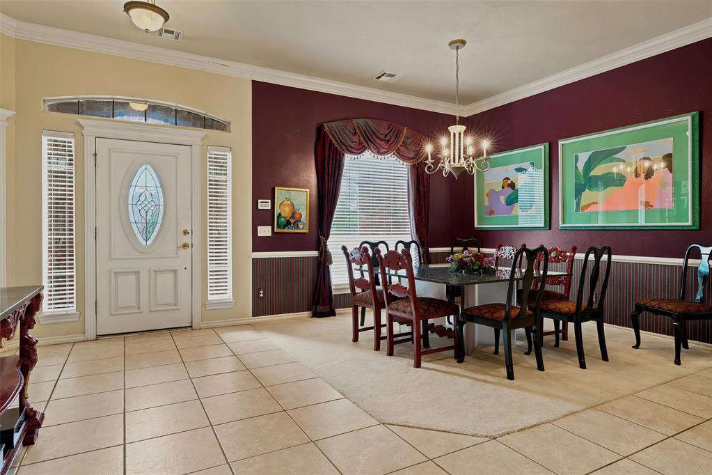 3008 Viewmont Court Property Photo 8