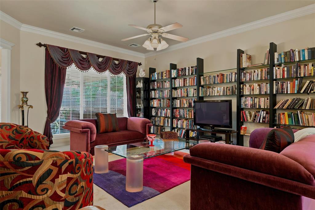 3008 Viewmont Court Property Photo 14