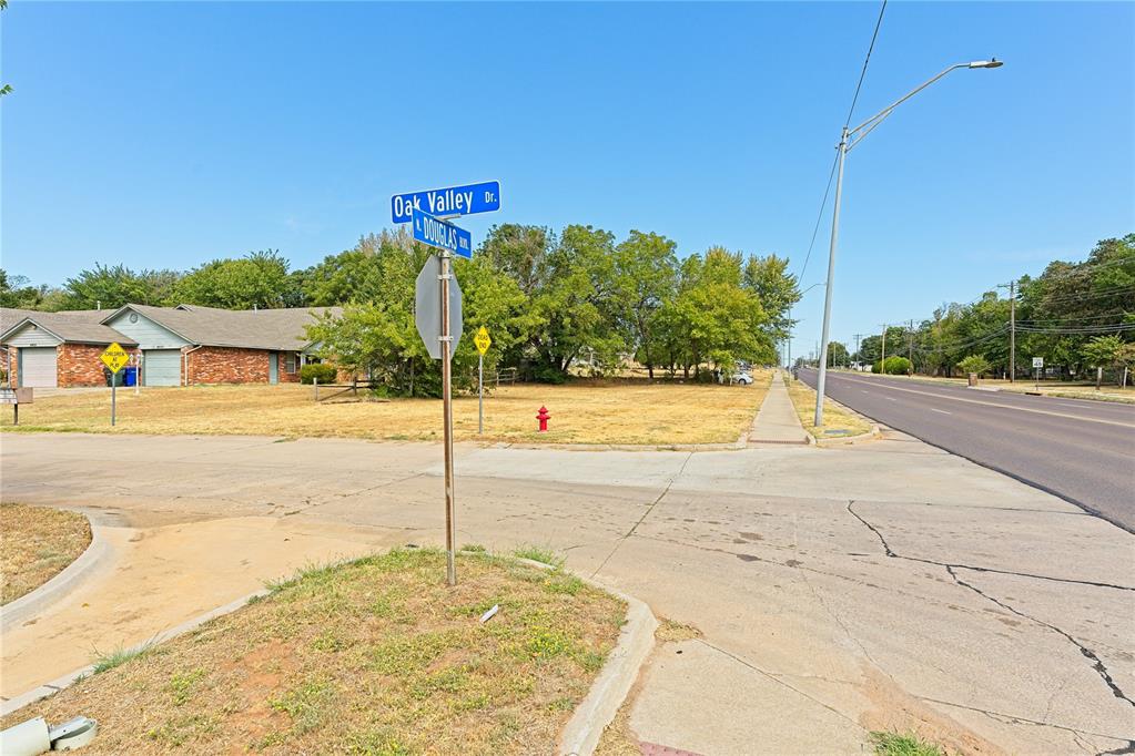 1250540 Property Photo 3