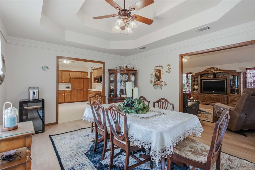 18233 Sierra Lane Property Photo 10