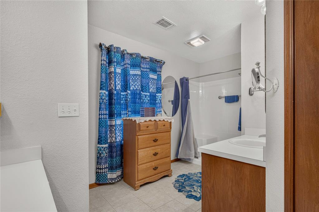 18233 Sierra Lane Property Photo 23