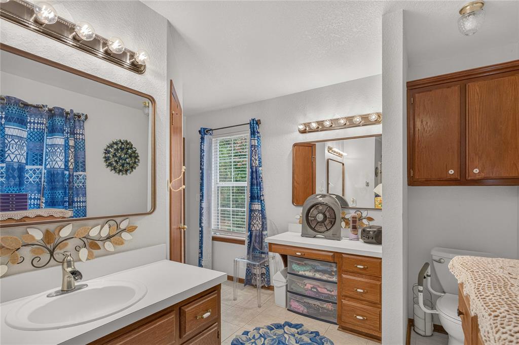 18233 Sierra Lane Property Photo 25