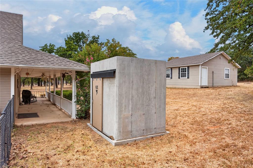 18233 Sierra Lane Property Photo 30