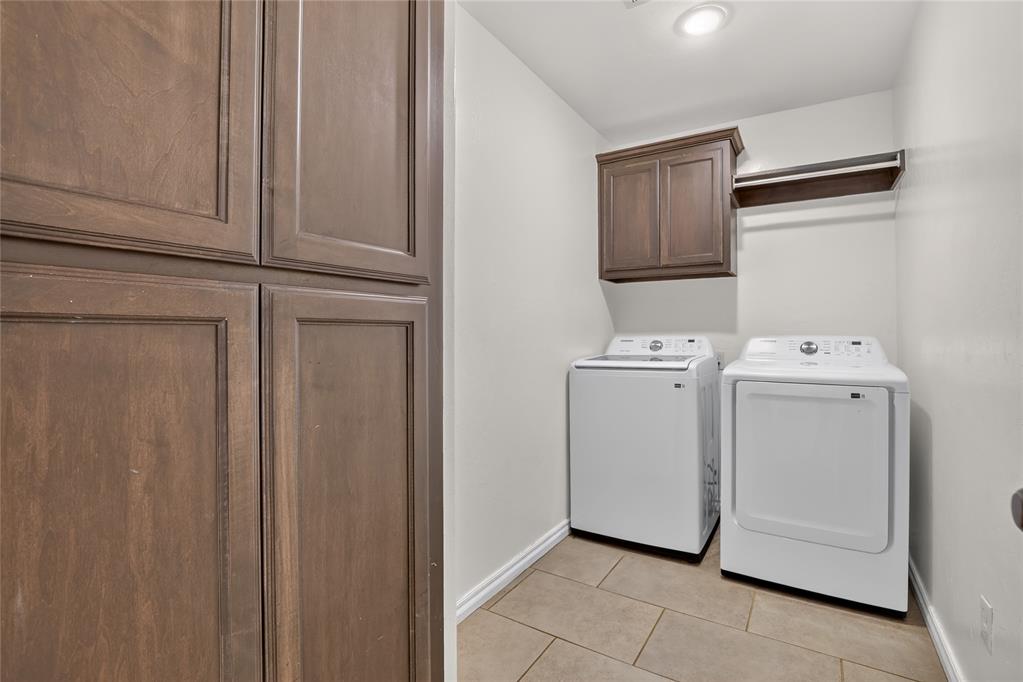 6516 Nw 158th Street Property Photo 27