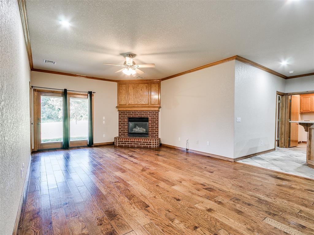 15144 Scottsdale Crossing Property Photo 3