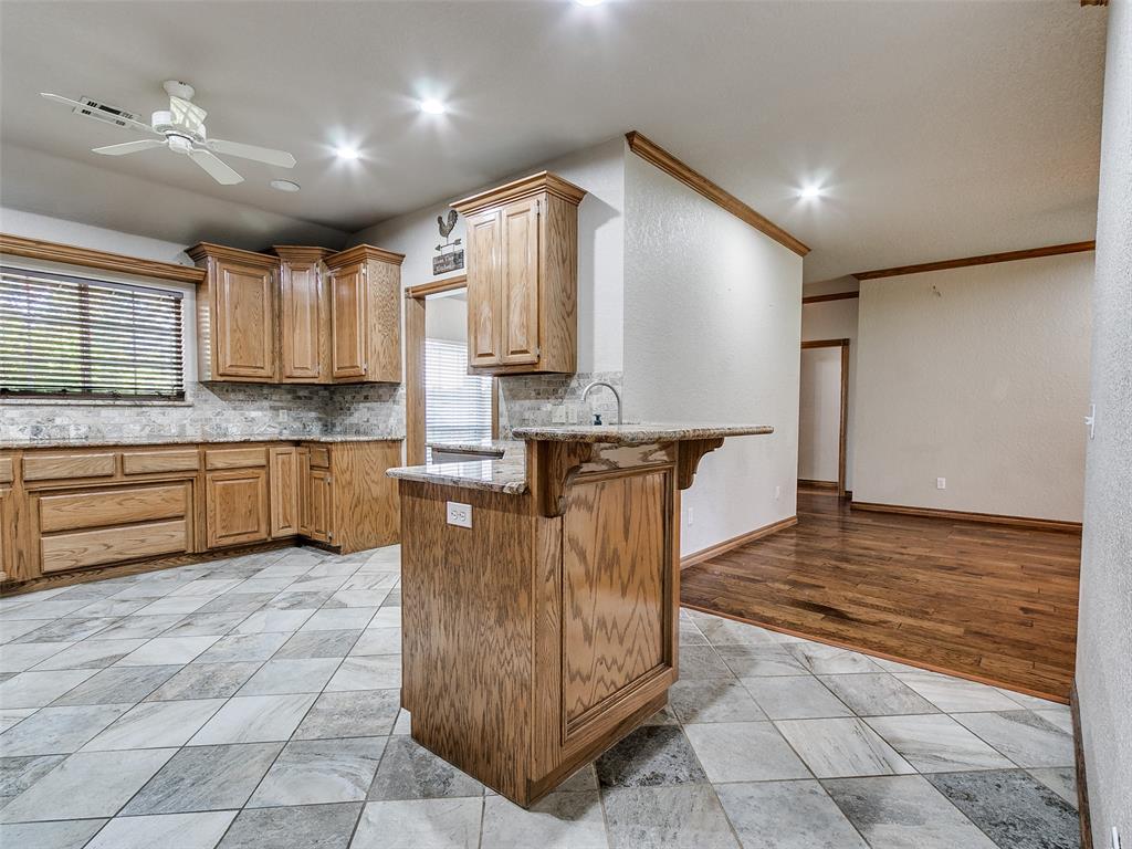 15144 Scottsdale Crossing Property Photo 5