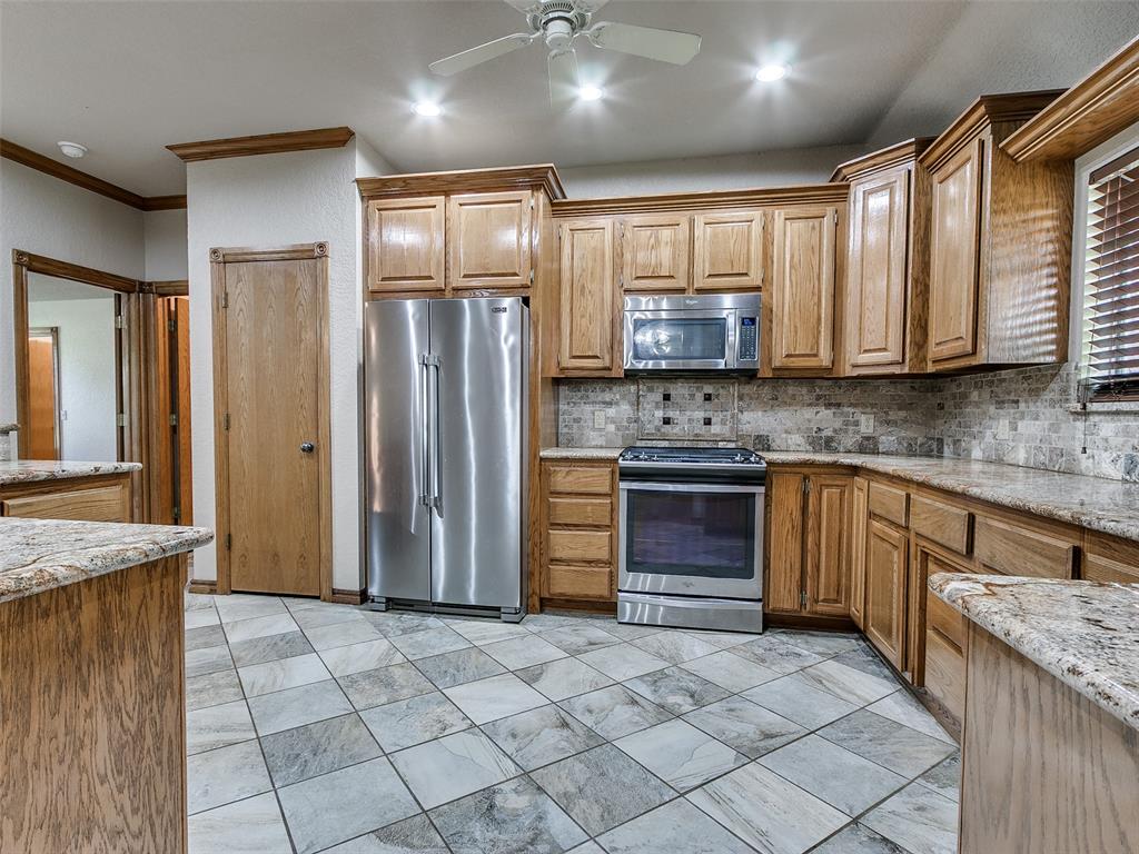 15144 Scottsdale Crossing Property Photo 7