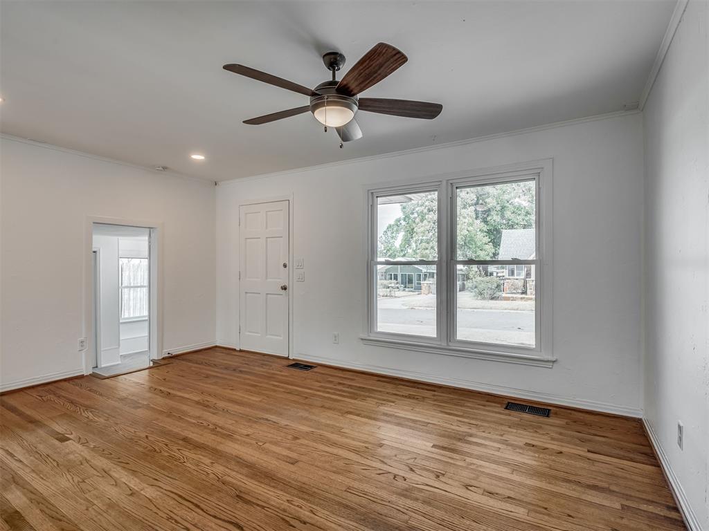 2336 Westlawn Place Property Photo 6
