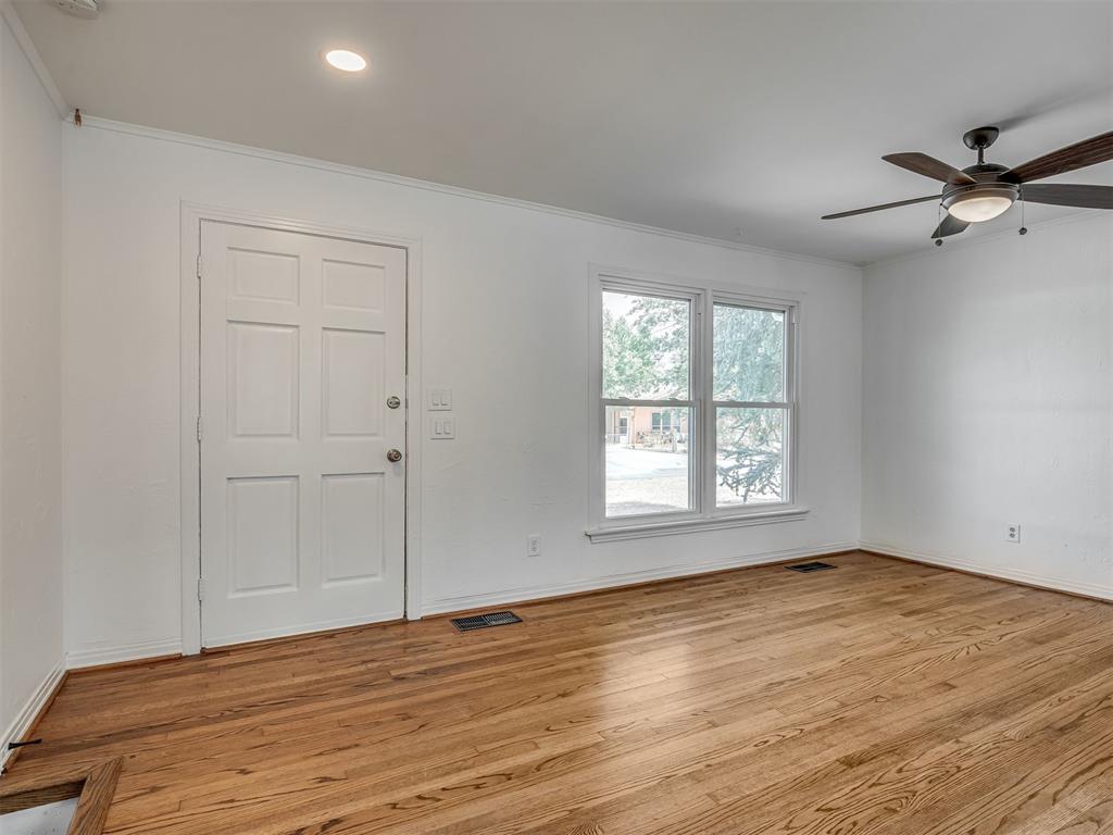 2336 Westlawn Place Property Photo 7