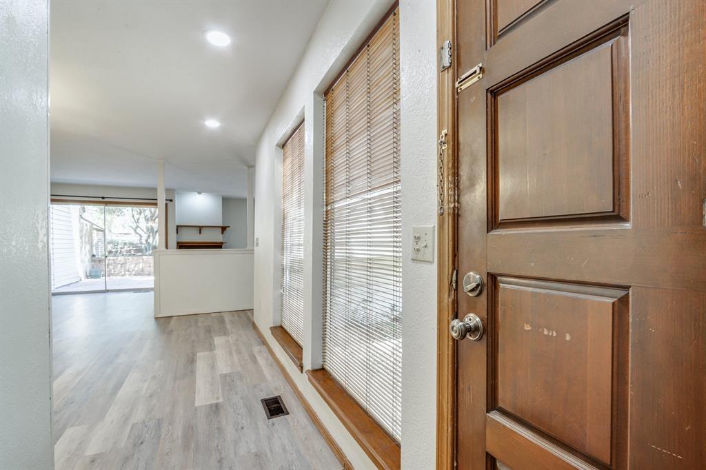 2001 Three Stars Road Property Photo 4