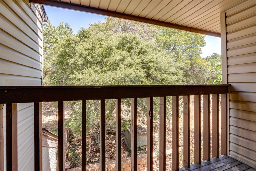 2001 Three Stars Road Property Photo 12