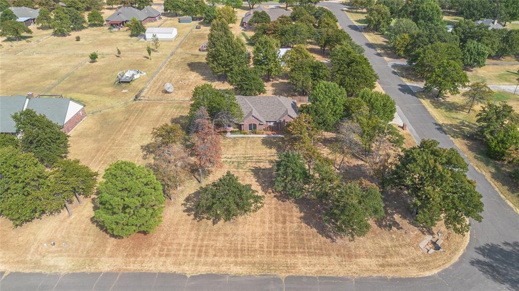 670 Choctaw Vista West Property Photo 4