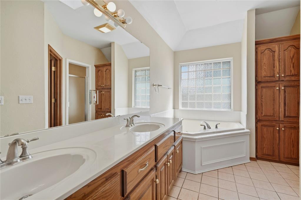 670 Choctaw Vista West Property Photo 32