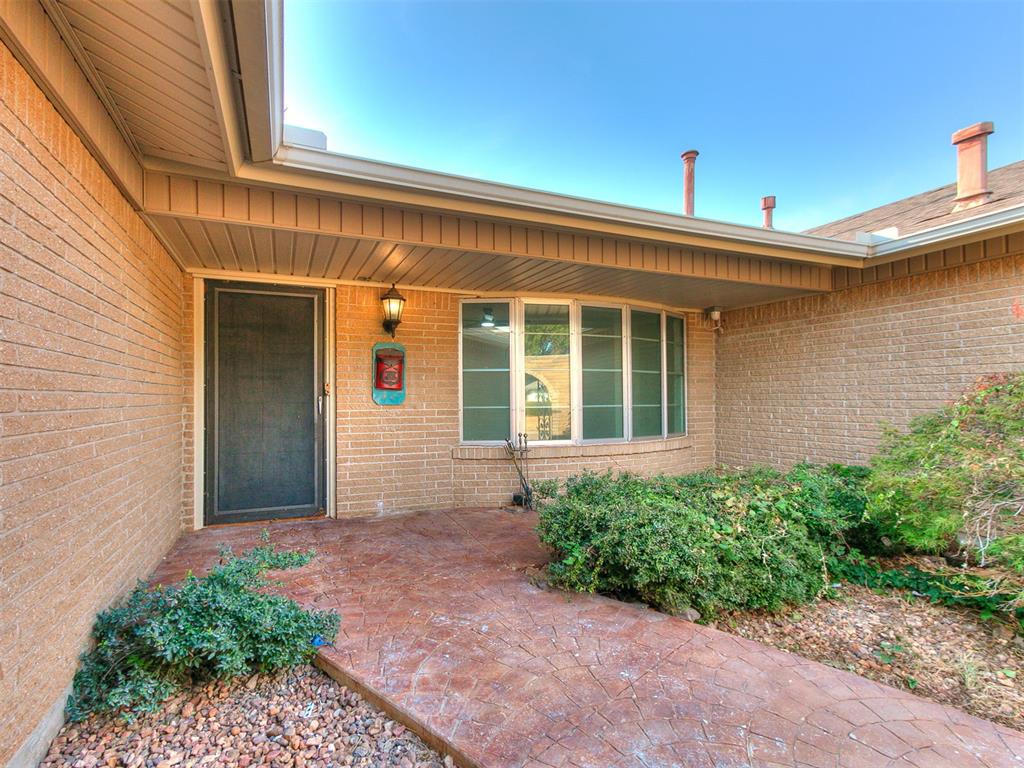 3629 N Ridgewood Drive Property Photo 5