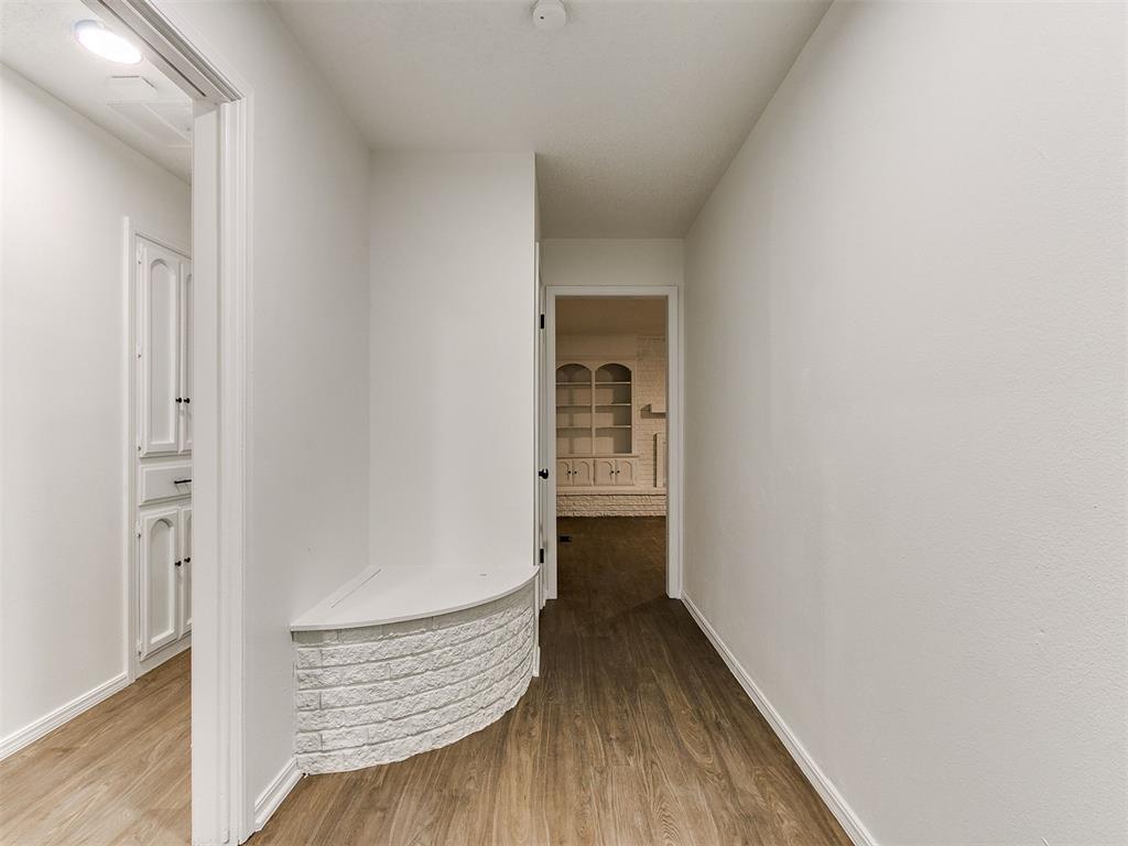 3629 N Ridgewood Drive Property Photo 6
