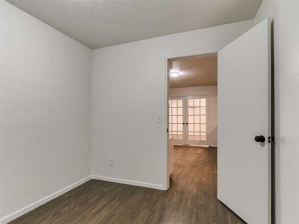 3629 N Ridgewood Drive Property Photo 34