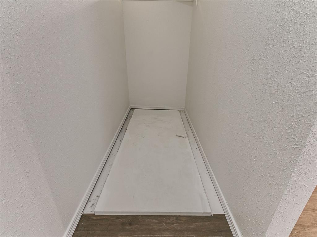 3629 N Ridgewood Drive Property Photo 35