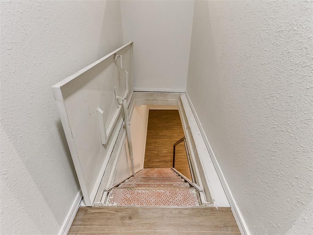 3629 N Ridgewood Drive Property Photo 36