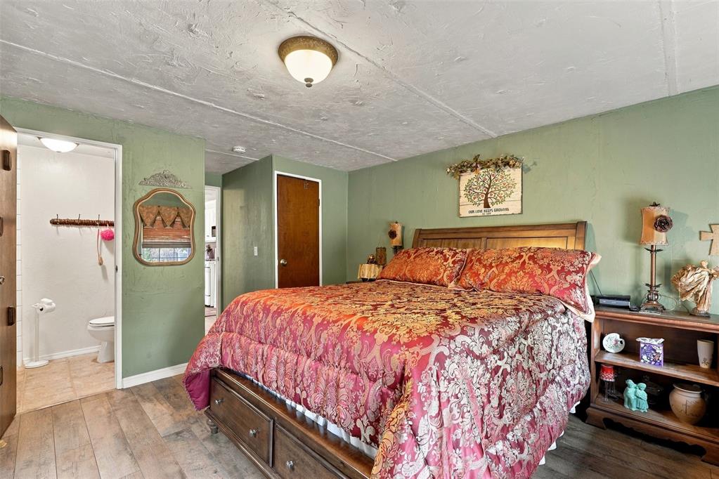 22632 James Avenue Property Photo 20