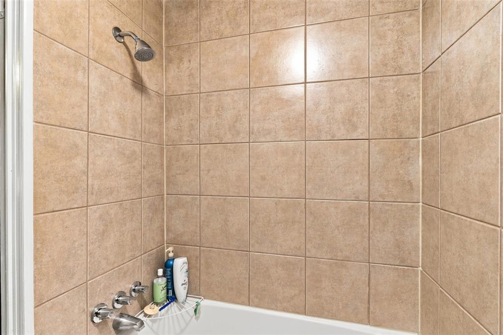 22632 James Avenue Property Photo 23