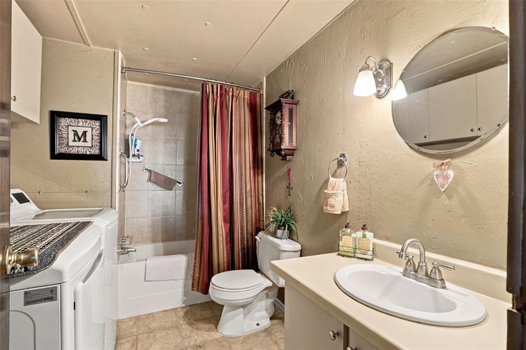22632 James Avenue Property Photo 25