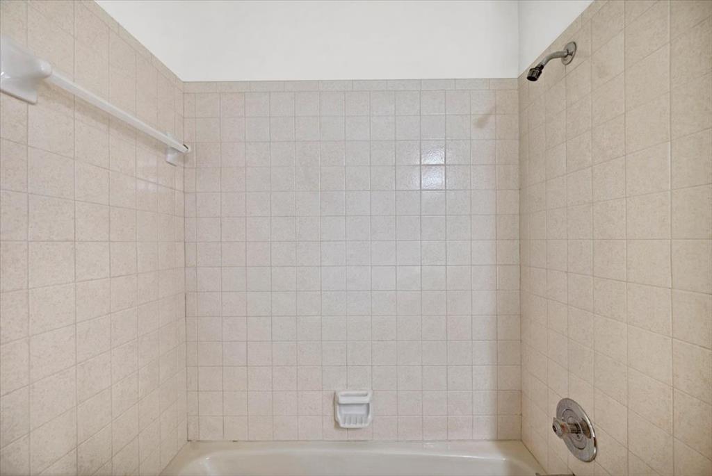 7813 Ambassador Road Property Photo 15