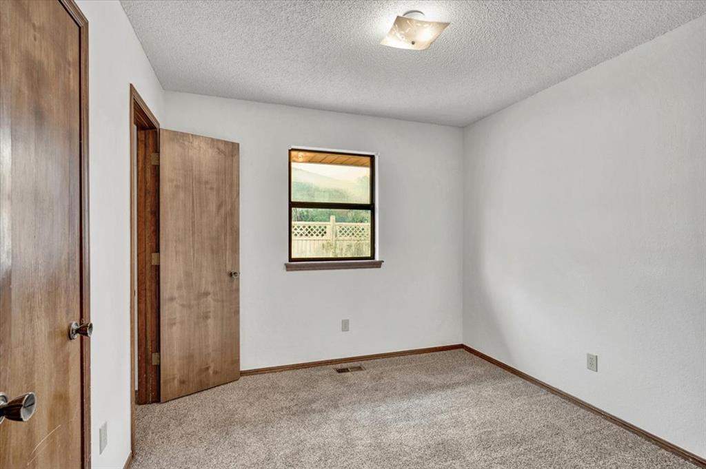 7813 Ambassador Road Property Photo 19