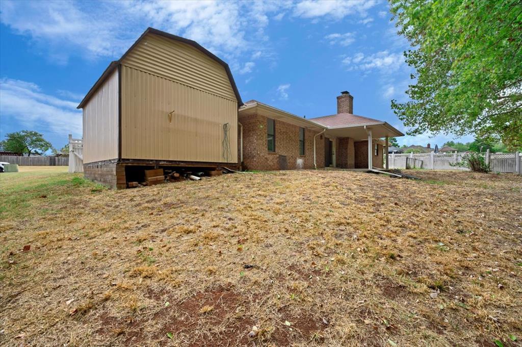 7813 Ambassador Road Property Photo 31