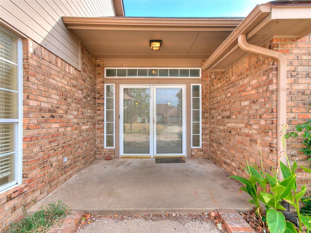 1311 Cambridge Drive Property Photo 4