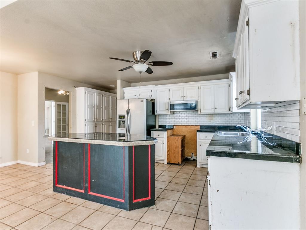 1311 Cambridge Drive Property Photo 6