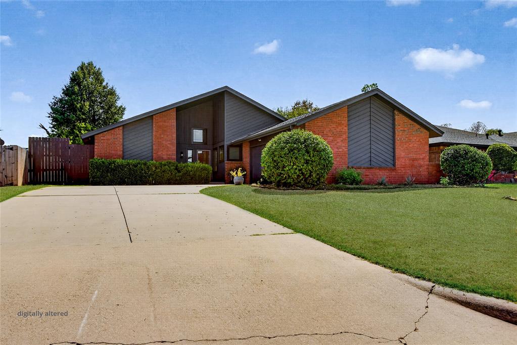 6900 Blue Spruce Court Property Photo 1