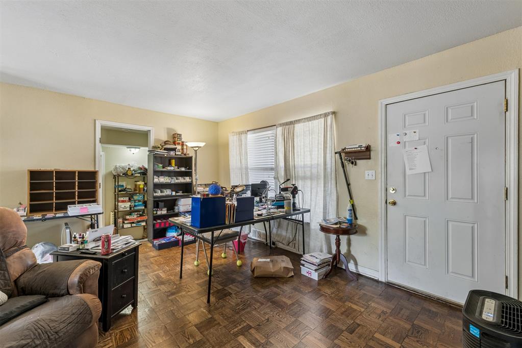 1224 Ne 44th Street Property Photo 3