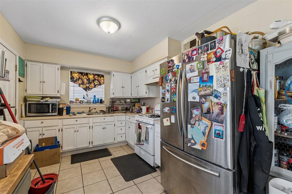 1224 Ne 44th Street Property Photo 9