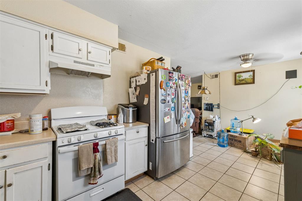 1224 Ne 44th Street Property Photo 13