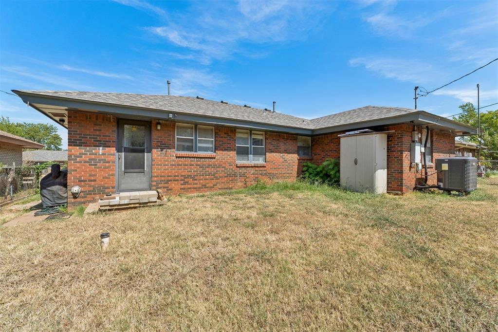 1224 Ne 44th Street Property Photo 28