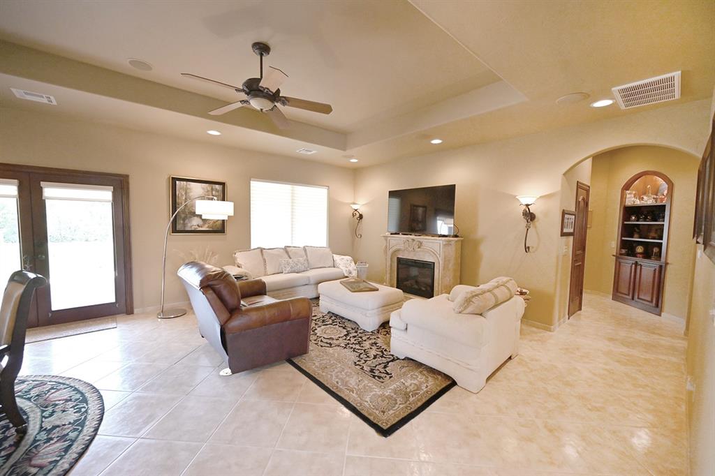 6015 N Chateau Court Property Photo 12