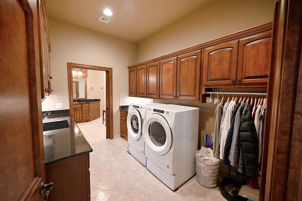 6015 N Chateau Court Property Photo 34