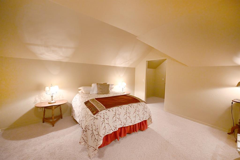 6015 N Chateau Court Property Photo 35