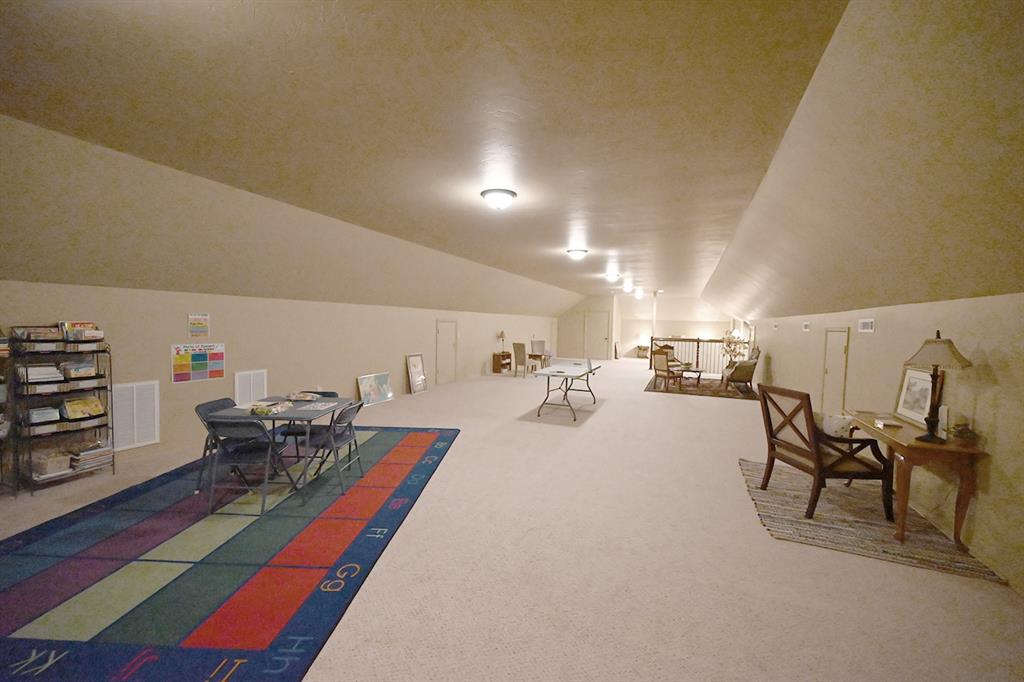 6015 N Chateau Court Property Photo 38