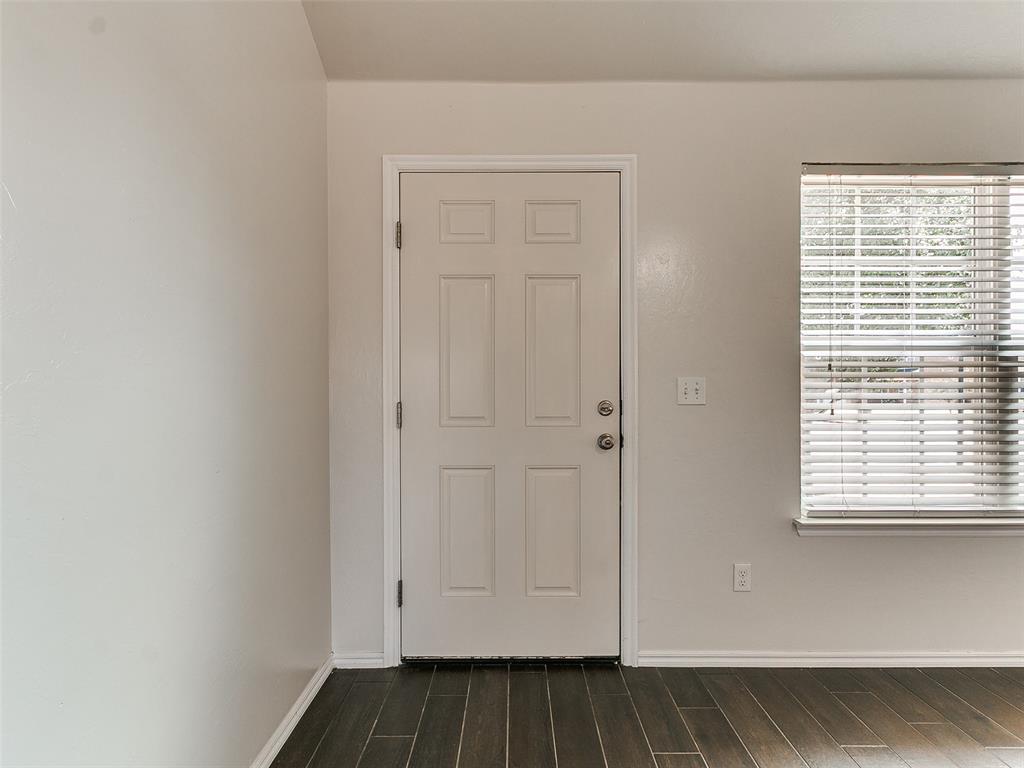 9637 Kylie Drive Property Photo 3