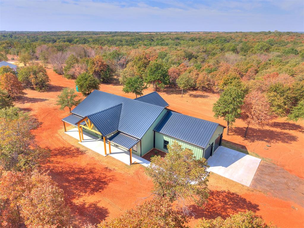23083 Highland Lane Property Photo 17