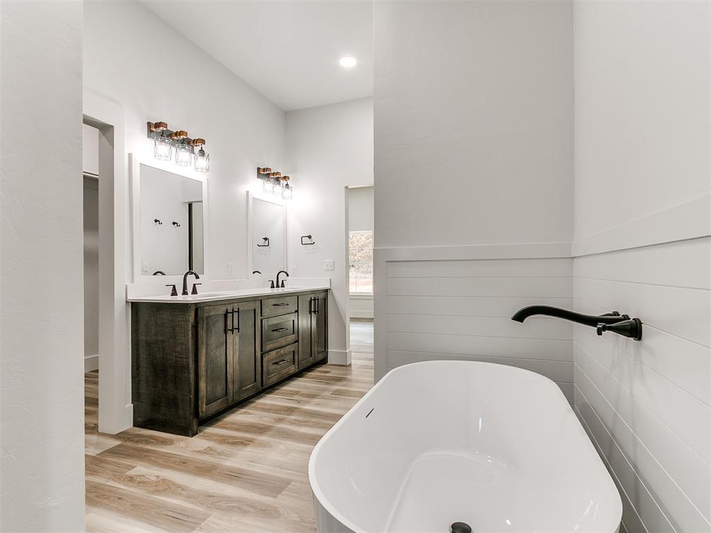23083 Highland Lane Property Photo 44