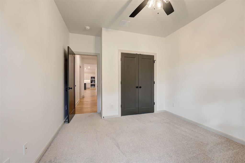 7916 Amber Ridge Drive Property Photo 36