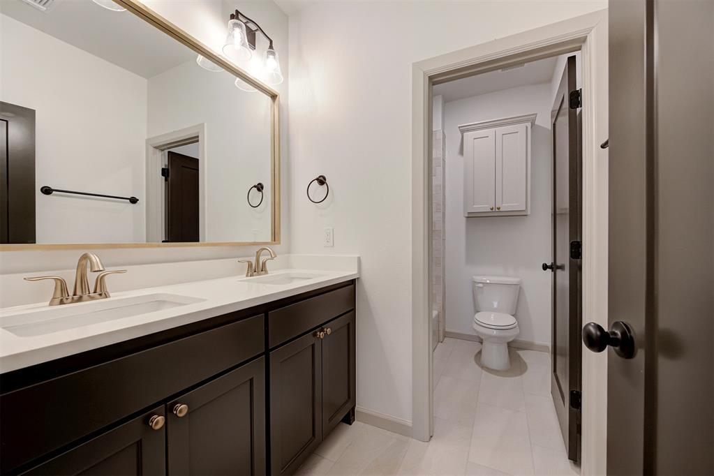 7916 Amber Ridge Drive Property Photo 41